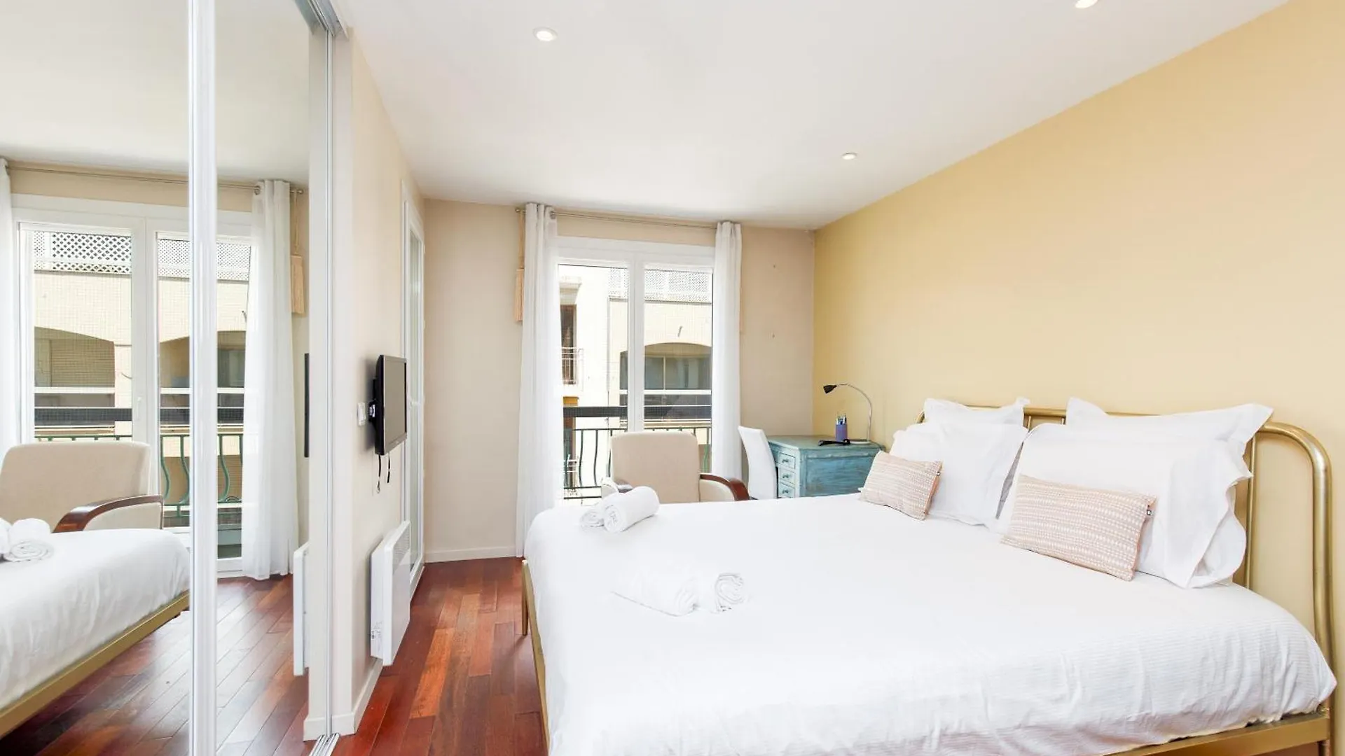 The Liberty Juan Apartment France